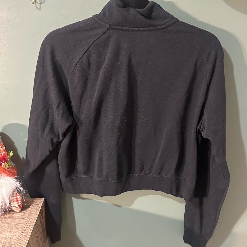 Nike Women's Black Zip Up Sweatshirt Cropped Athletic Size M - Picture 4 of 4